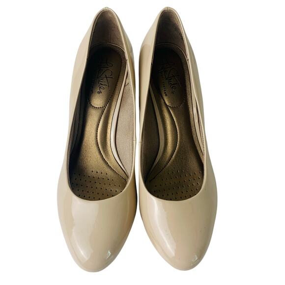 Life Stride Sz 9 Soft System Parigi Kitten Heel Pumps Beige Nude Slip On Comfort - Picture 2 of 13